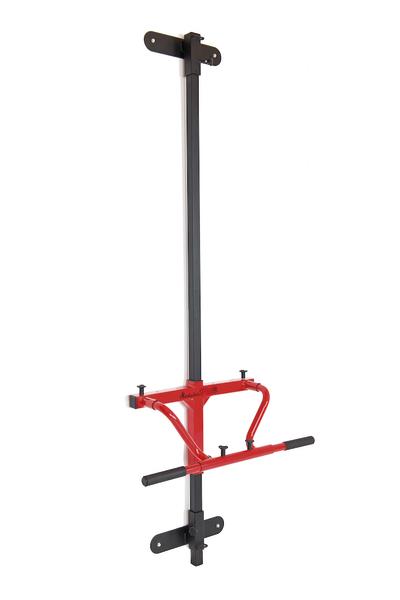 Roter und schwarzer Wandhalter für Fahrrad mit Haltebügel und Befestigungsschrauben.