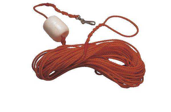 Rotes Wurfseil mit Schwimmkörper und Karabinerhaken für Rettungseinsätze am Wasser.