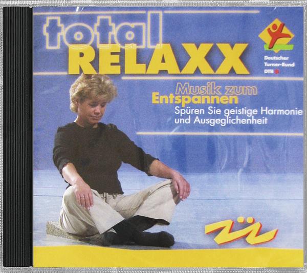 CD-Cover "total RELAXX" mit entspannter Frau und Text zu Musik zum Entspannen und Harmonie.