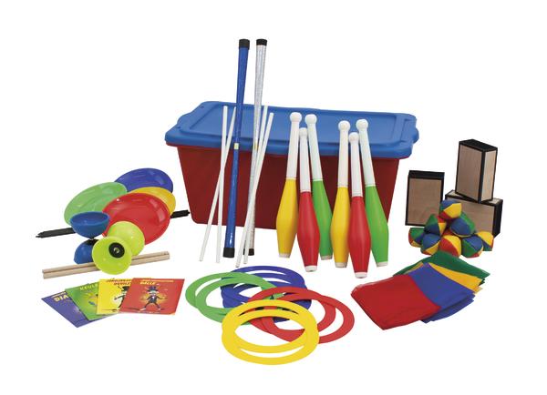 Buntes Jonglier-Set mit Keulen, Tüchern, Ringen, Diabolos und Anleitung in Aufbewahrungsbox.
