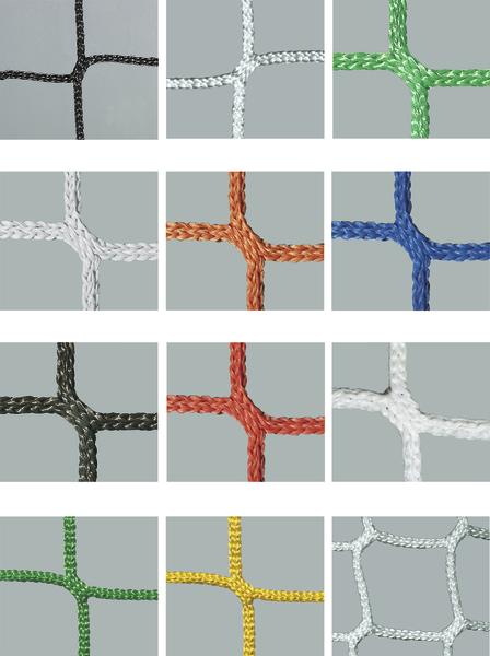 Verschiedenfarbige Netze mit quadratischem Muster und grauem Hintergrund