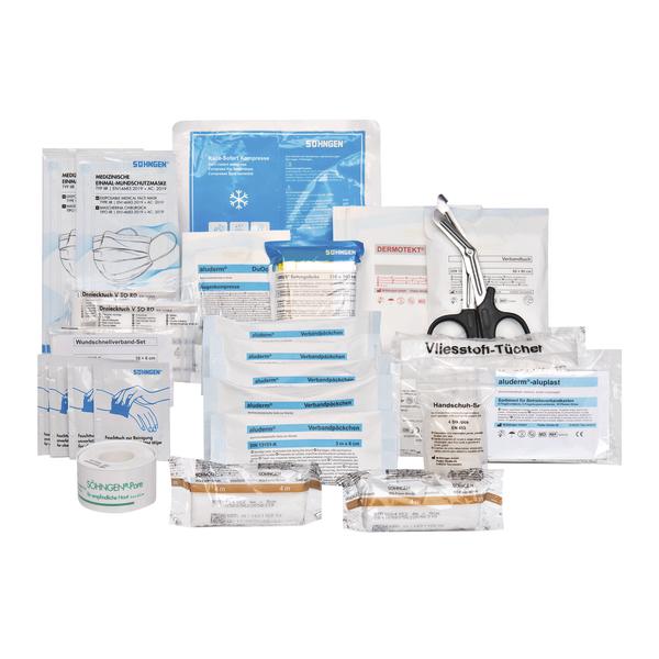 Erste-Hilfe-Set mit Verbandsmaterial, Masken, Kompressen und Schere für Notfälle.