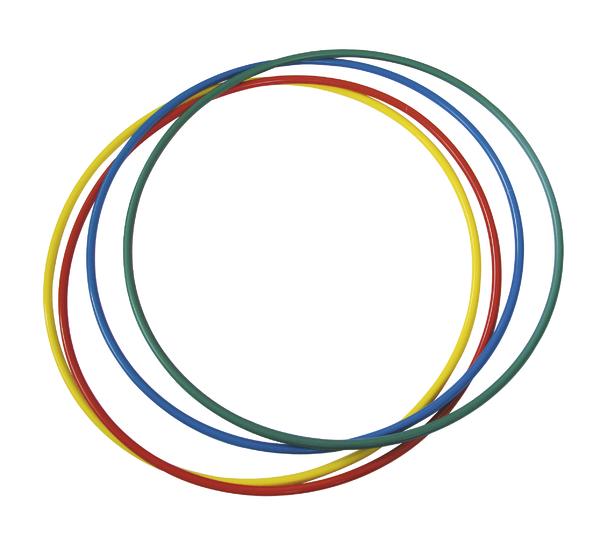 Vier bunte Hula-Hoop-Reifen in Rot, Gelb, Blau und Grün auf weißem Hintergrund.