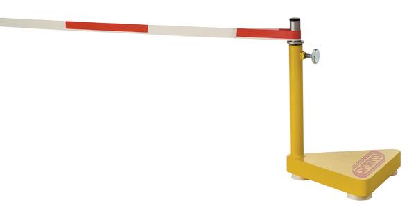 Absperrpfosten mit rotem und weißem Absperrband für Verkehrs- und Bereichssperrungen.
