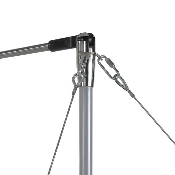 Nahaufnaahme eines Spannkopfes Spannreck Spieth Stuttgart mit Spannseilen.