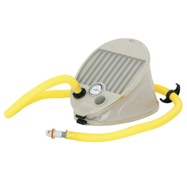 Fußluftpumpe mit Manometer und gelbem Schlauch für aufblasbare Gegenstände.