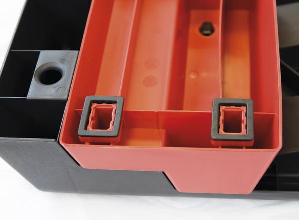 Schwarzer, rechteckiger Gummifuß für Reebok-Stepper.