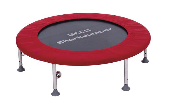 Rotes Mini-Trampolin mit Metallrahmen und rutschfesten Füßen, Modell BECO Sharkjumper.