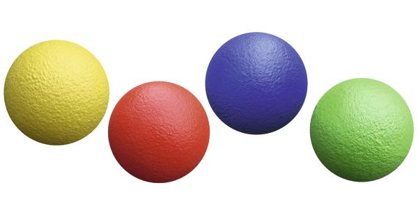 Vier bunte Bälle in Gelb, Rot, Blau und Grün auf weißem Hintergrund, Nahaufnahme.