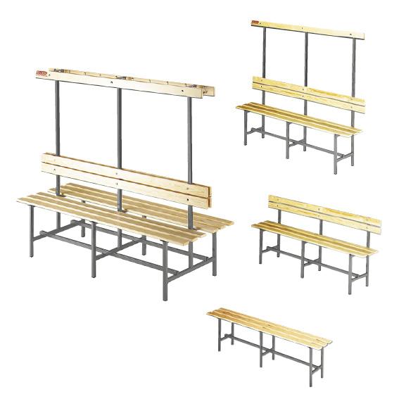 Sitzbank mit Rückenlehne und Garderobenstange aus Holz und Metall.