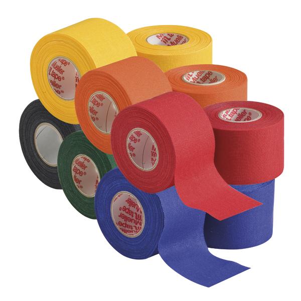 Mehrfarbige Rollen Kinesiologie-Tape in Gelb, Orange, Rot, Blau, Grün und Schwarz, gestapelt.